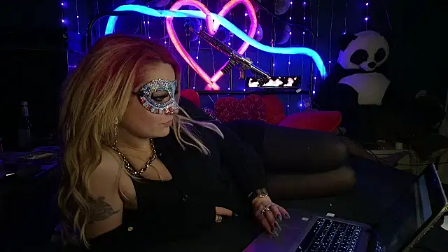 anonymouszN online show from November 16, 9:26 pm