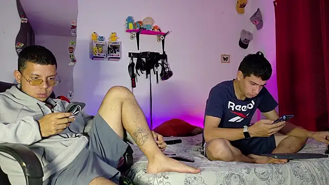 Nymphobuddies online show from February 28, 2:22 am