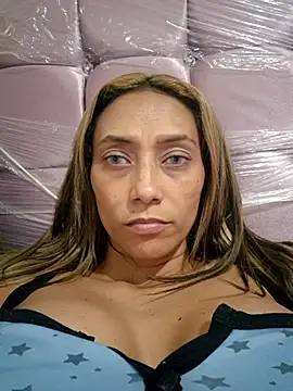 salome drasin online show from June 9, 3:06 am