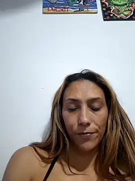 salome drasin online show from April 29, 4:05 am