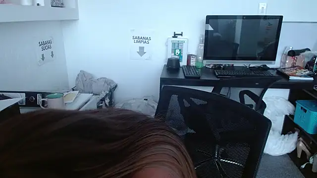 salome drasin online show from February 18, 1:43 pm