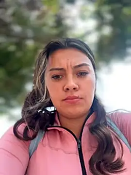 LIZ-06  online show from April 4, 5:34 pm