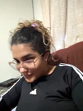 BrendaGirs online show from December 19, 3:54 am