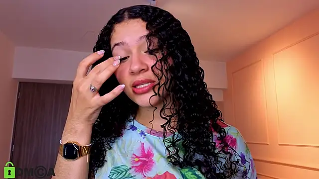 SHARONN     online show from November 7, 4:18 am