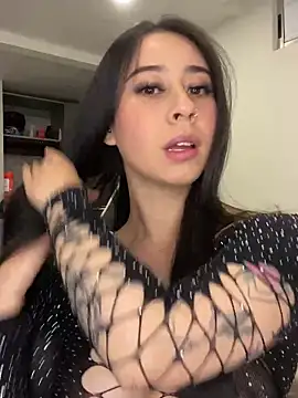 Zoee t online show from January 7, 4:38 am