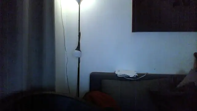 Avamereandmikel online show from February 16, 3:39 am