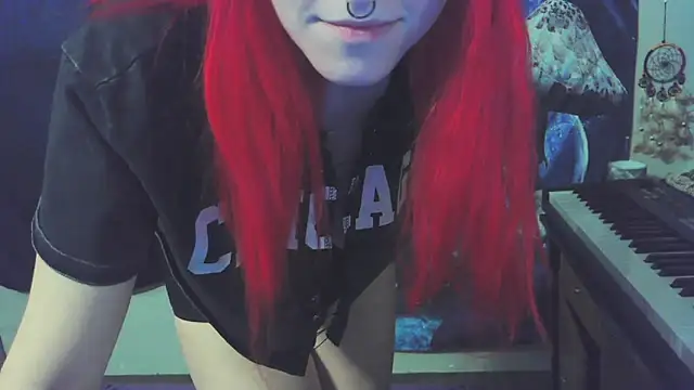  hellostormy  online show from December 13, 9:32 pm