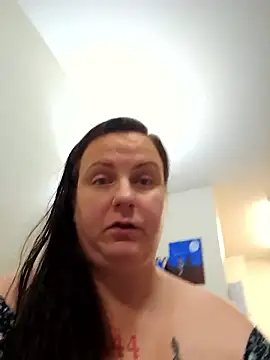 PeakabumPromo online show from November 25, 9:37 pm