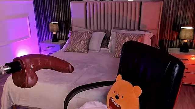 Lillyortiz online show from May 14, 8:36 pm