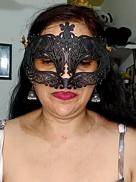 sexy bhabhi69 online show from July 15, 5:39 pm