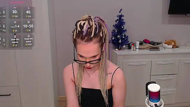 Cassie Bae online show from February 14, 5:48 pm