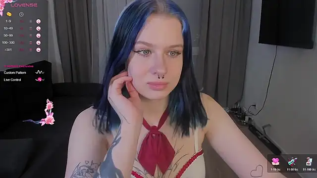 tender kiitty online show from January 15, 9:10 pm