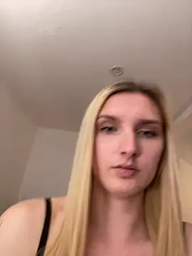 AnnyBelleX online show from April 6, 2:51 pm