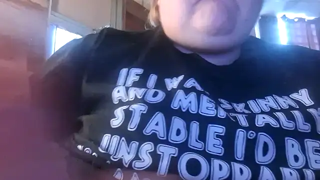 chrissybear84 online show from June 26, 12:39 pm