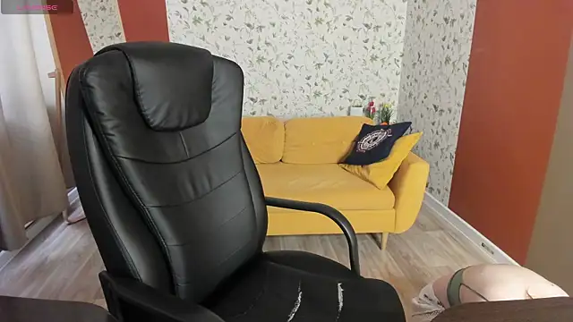 DarkErica online show from April 17, 1:35 pm