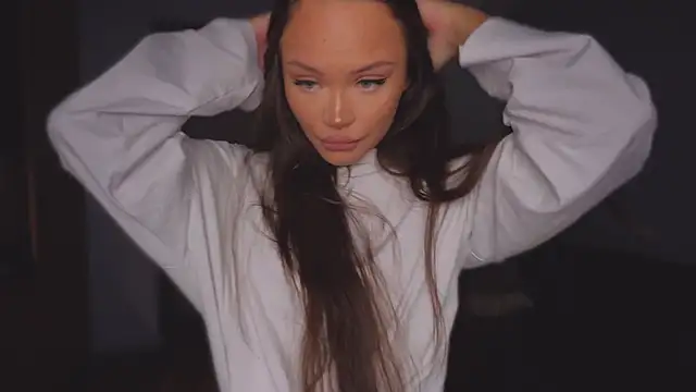 Viktoria www online show from June 5, 7:42 pm