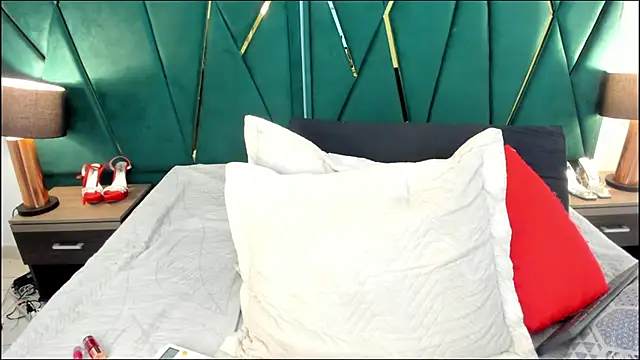 Tamara Myller online show from March 18, 12:32 pm