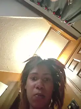 carmelbbyx22 online show from April 19, 12:38 pm