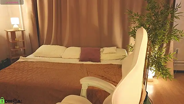 Cheryl  Brown online show from February 20, 2:10 am