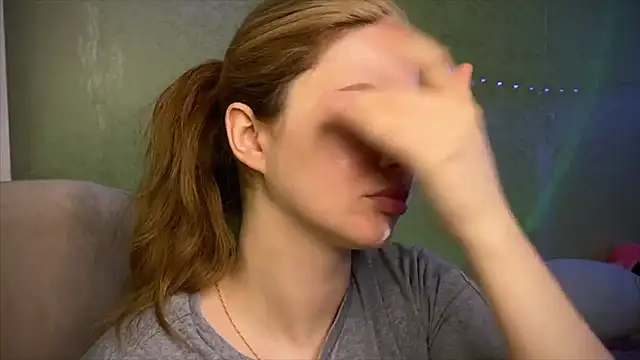 IlonaMurf online show from March 14, 11:55 am