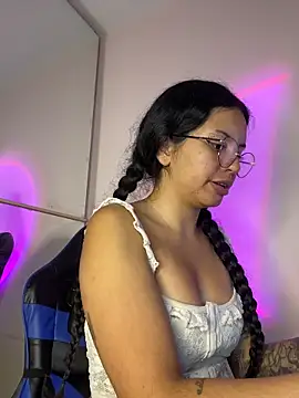 Rosita forever  online show from April 7, 6:54 pm