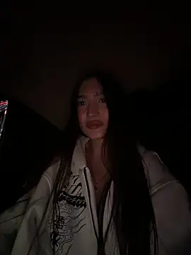 MilenaMilven online show from March 31, 9:15 pm