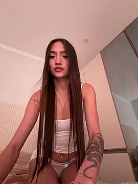 MilenaMilven online show from July 8, 8:00 pm