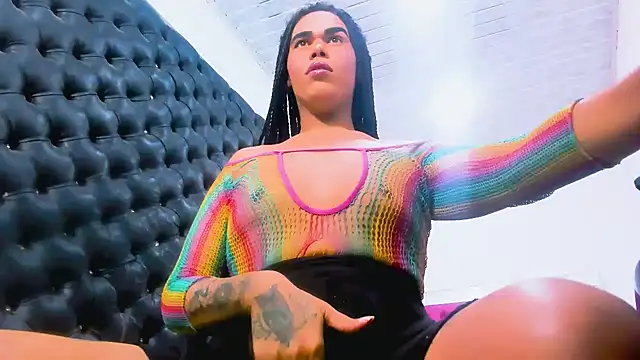 Snapshot of xiomara_naughtyx chatting on October 12, 2:58 am xiomara naughtyx online show from October 12, 2:58 am