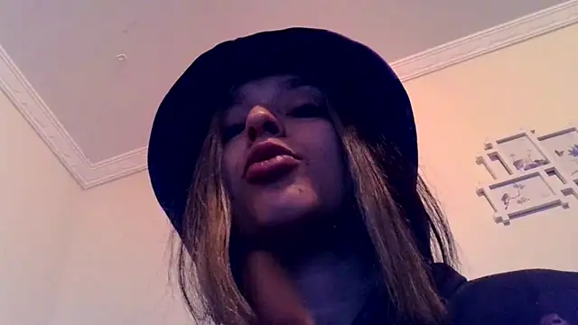 BlueStoneX online show from February 5, 7:00 am