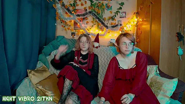 TrickyKitsune online show from December 22, 2:20 pm