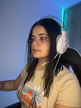 pretty angela1 online show from April 8, 4:14 am