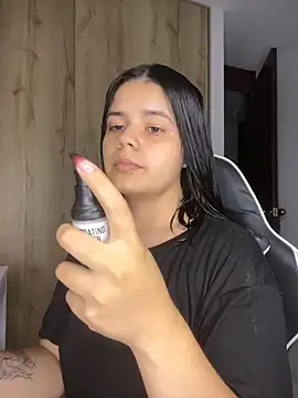 pretty angela1 online show from December 20, 2:15 am