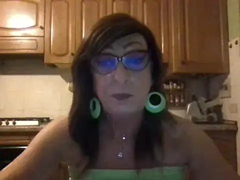 Tiabet online show from November 22, 9:06 pm