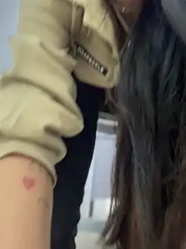 BELLA--26 online show from December 1, 3:26 pm