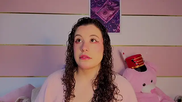 Charlotte  Miller online show from January 16, 12:01 pm