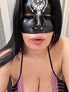 Napoletana89- online show from December 14, 5:57 am