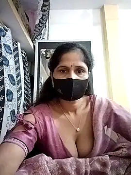 Snapshot of beautifulparii chatting on October 15, 2:03 am beautifulparii online show from October 15, 2:03 am