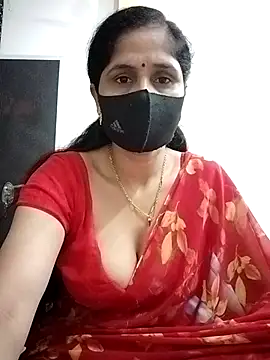 Snapshot of beautifulparii chatting on October 29, 3:00 am beautifulparii online show from October 29, 3:00 am