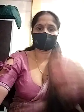 beautifulparii online show from March 21, 4:34 pm