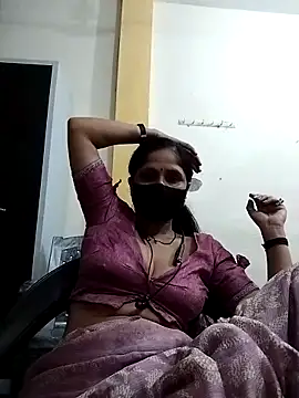 Snapshot of beautifulparii chatting on September 12, 5:53 pm beautifulparii online show from September 12, 5:53 pm