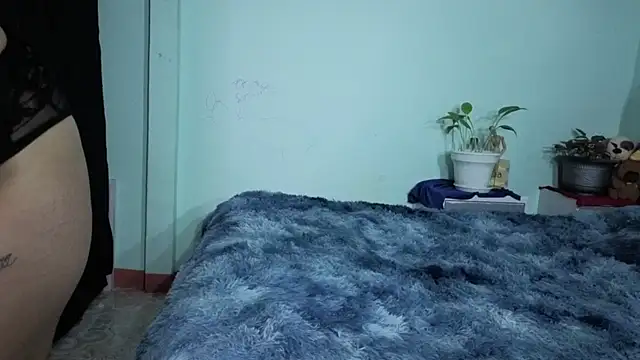 Emilydulce online show from January 13, 9:41 pm