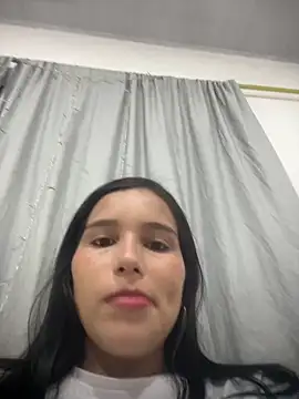 the queen of street online show from February 25, 2:21 am