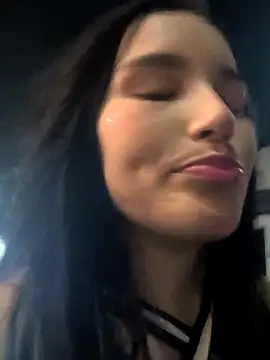 the queen of street online show from April 2, 3:15 am