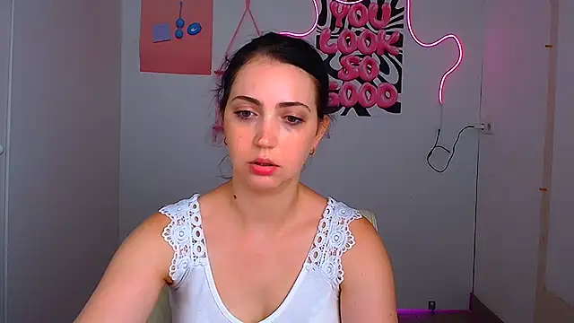 Amalia amor online show from August 6, 5:47 am