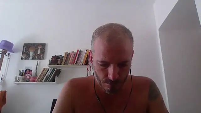 Snapshot of xtrppyx chatting on October 20, 11:24 am xtrppyx online show from October 20, 11:24 am