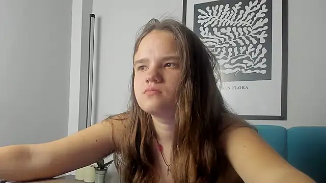 AdeleCruz online show from April 10, 12:33 pm