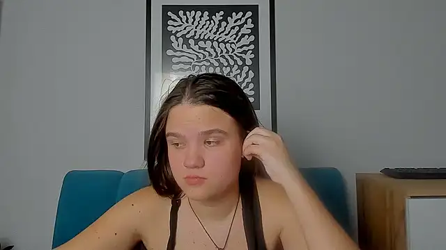 AdeleCruz online show from March 16, 1:15 pm