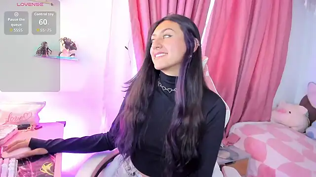 sweetfoxy 17 online show from April 25, 10:40 pm