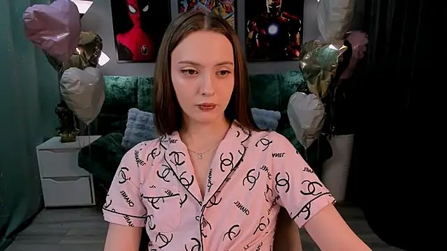 JesssWalker online show from March 18, 6:35 pm