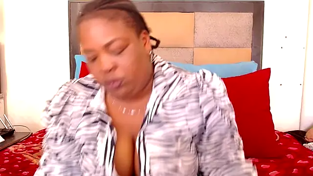 Snapshot of omalicha98 chatting on October 7, 6:29 am omalicha98 online show from October 7, 6:29 am